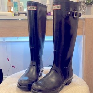 Hunter rain boots